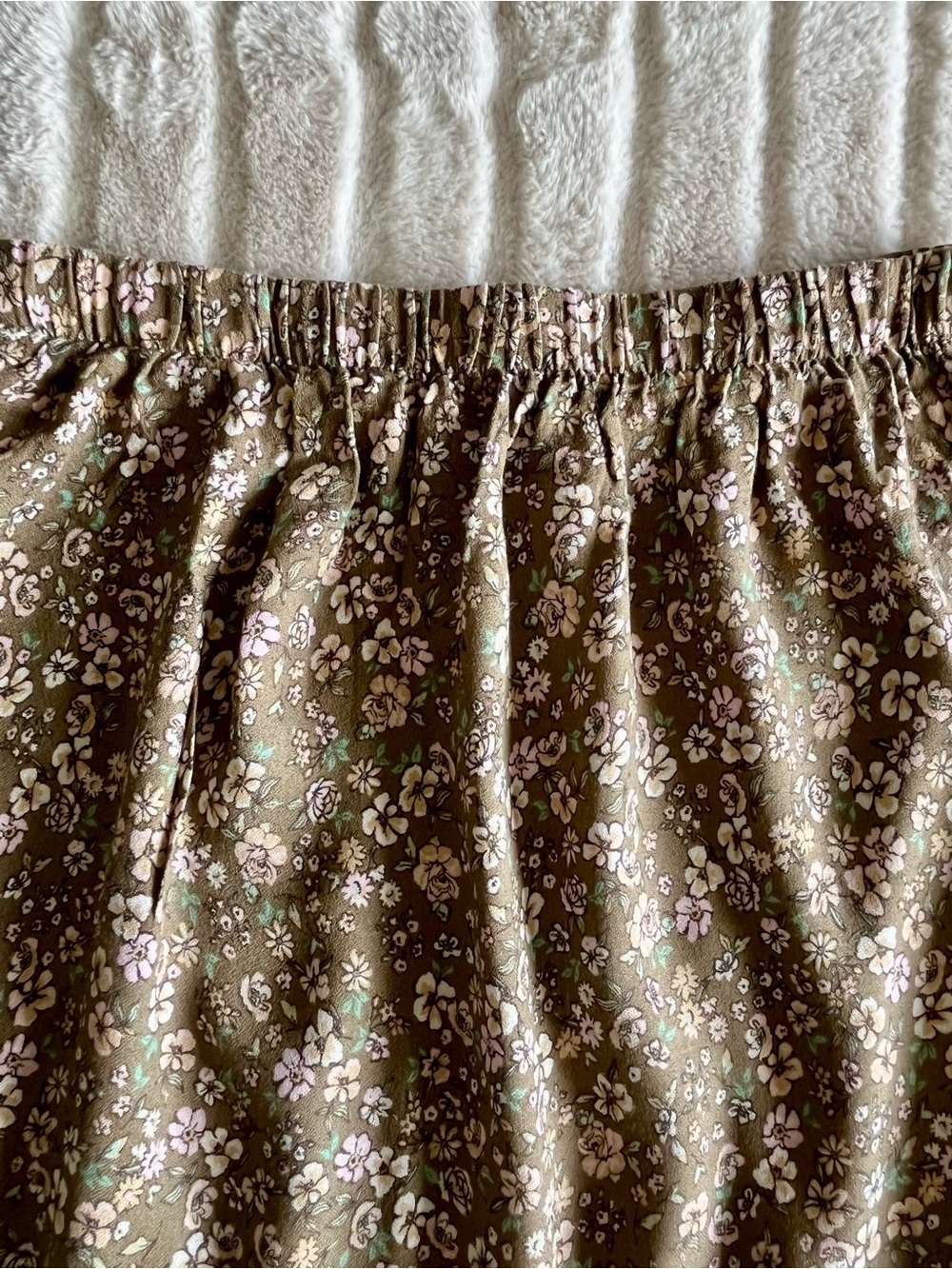 Ardene Boho Floral Ruffle High-Low Fairycore Ruffle Midi Skirt Medium - Picture 12 of 13